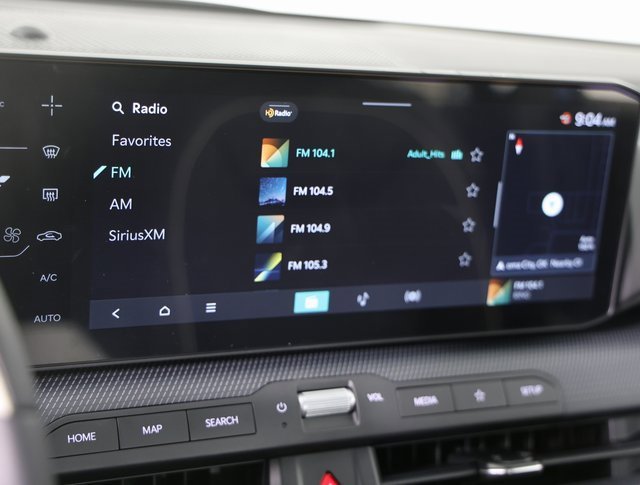 New 2025 Kia K4 GT-Line image 17