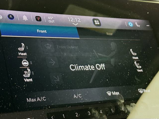 Used 2024 Jeep Wagoneer 4WD w/ Premium Group I image 21