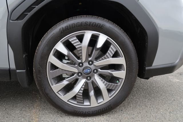 Certified 2025 Subaru Forester Touring w/ Protection Package AWD/4WD image 41