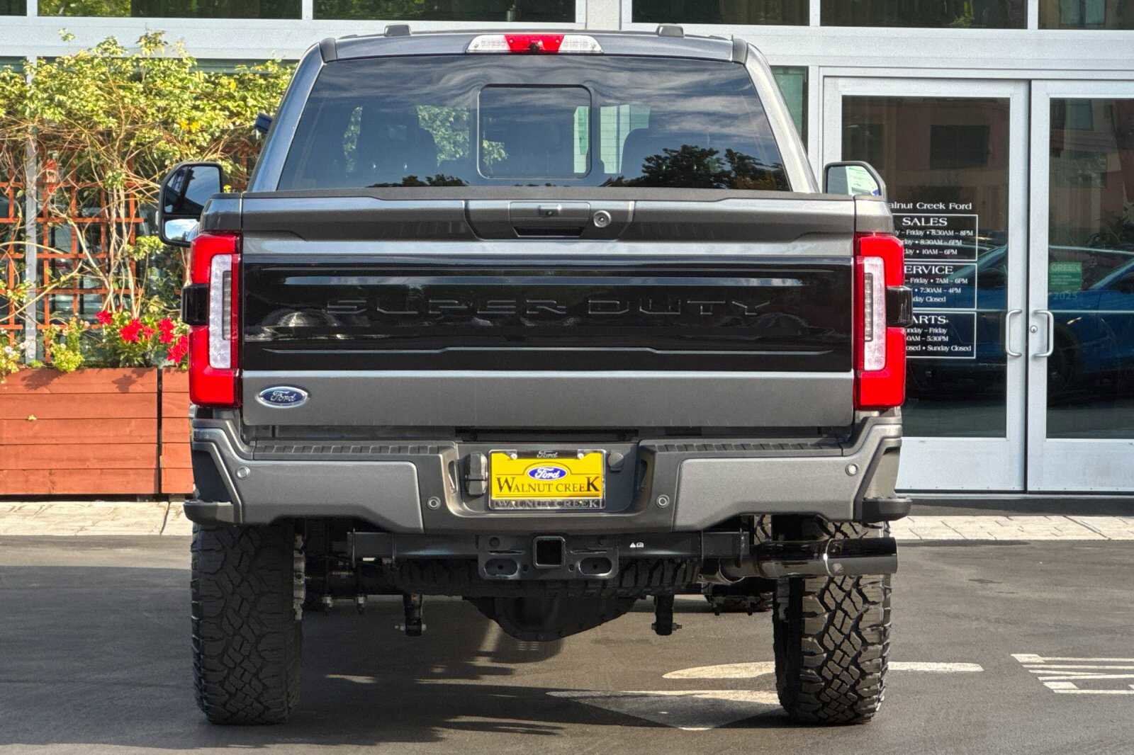 New 2026 Ford F250 Platinum image 5