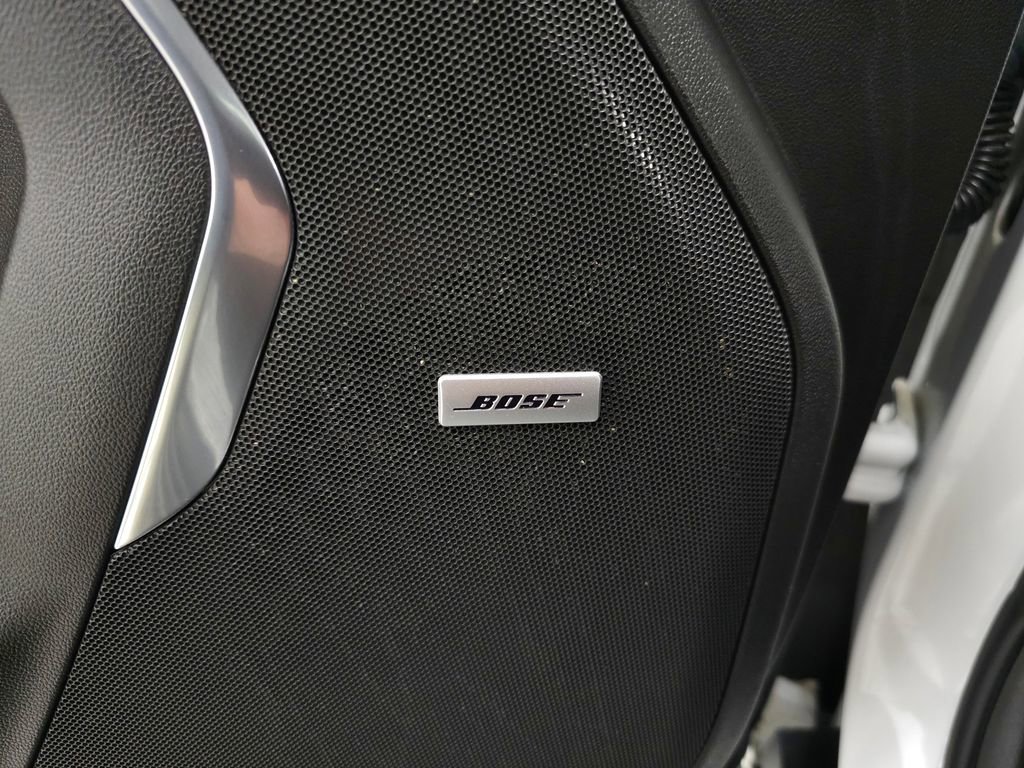 Used 2021 Chevrolet Tahoe Premier AWD/4WD image 17