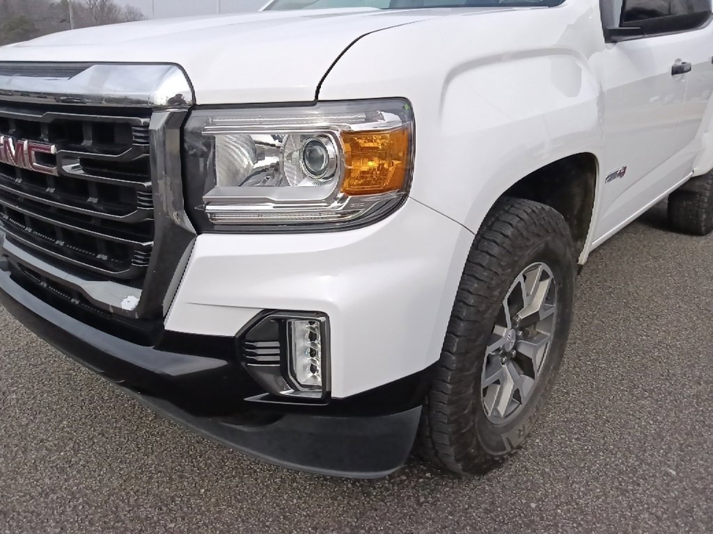 Used 2022 GMC Canyon AT4 w/ Trailering Package image 9