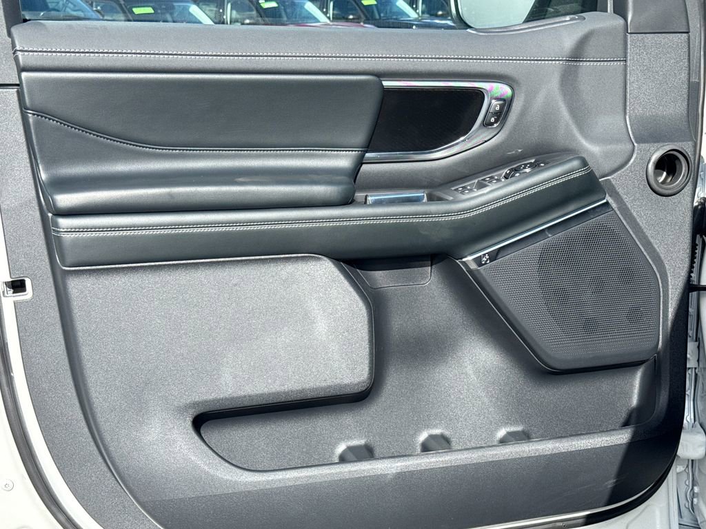 New 2026 Ford Expedition Platinum w/ Stealth Performance Package image 19