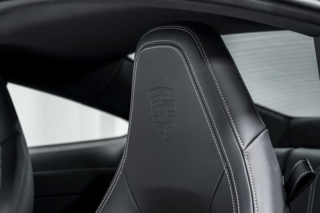 Used 2025 Porsche 911 Carrera RWD image 20
