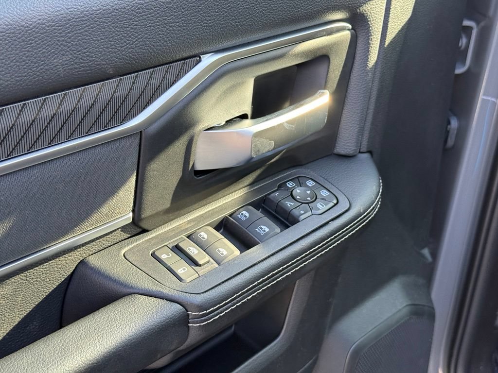 New 2027 RAM 2500 Big Horn AWD/4WD image 12