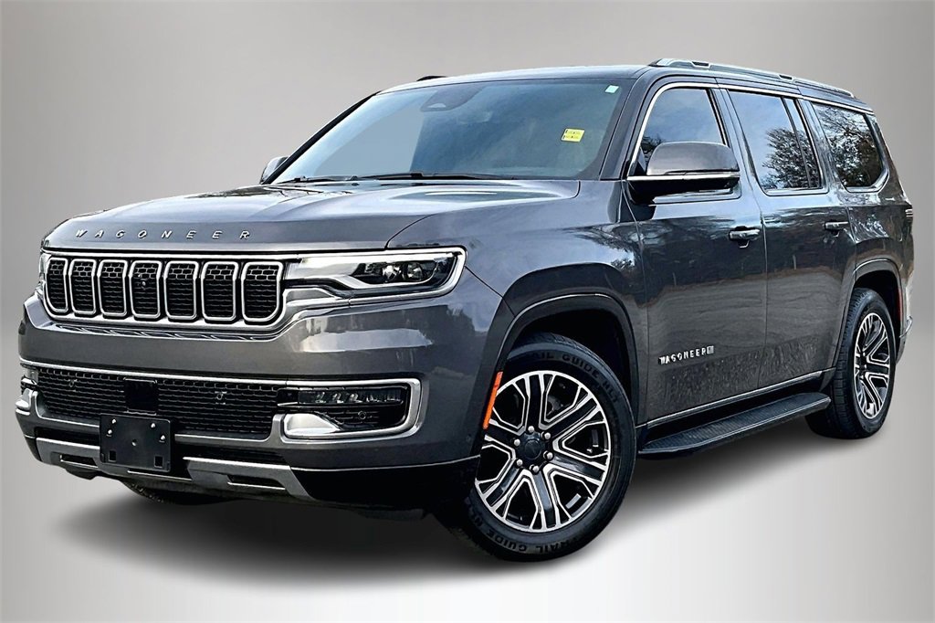 Used 2022 Jeep Wagoneer Series III w/ Convenience Group I image 3
