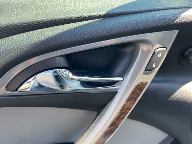 Used 2013 Buick Verano image 25
