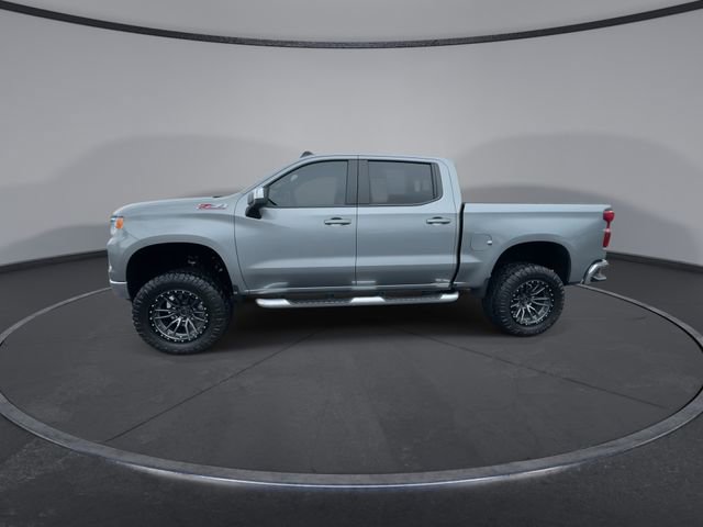 Used 2025 Chevrolet Silverado 1500 LT image 9