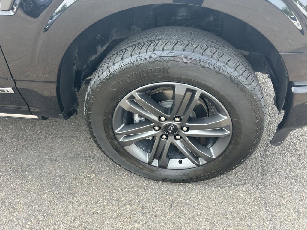 Used 2023 Ford F150 Lariat w/ Equipment Group 502A High image 31