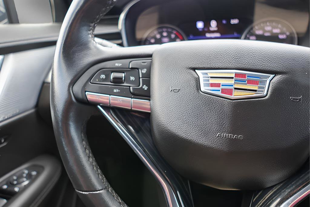 Used 2023 Cadillac XT6 Premium Luxury w/ Technology Package image 14