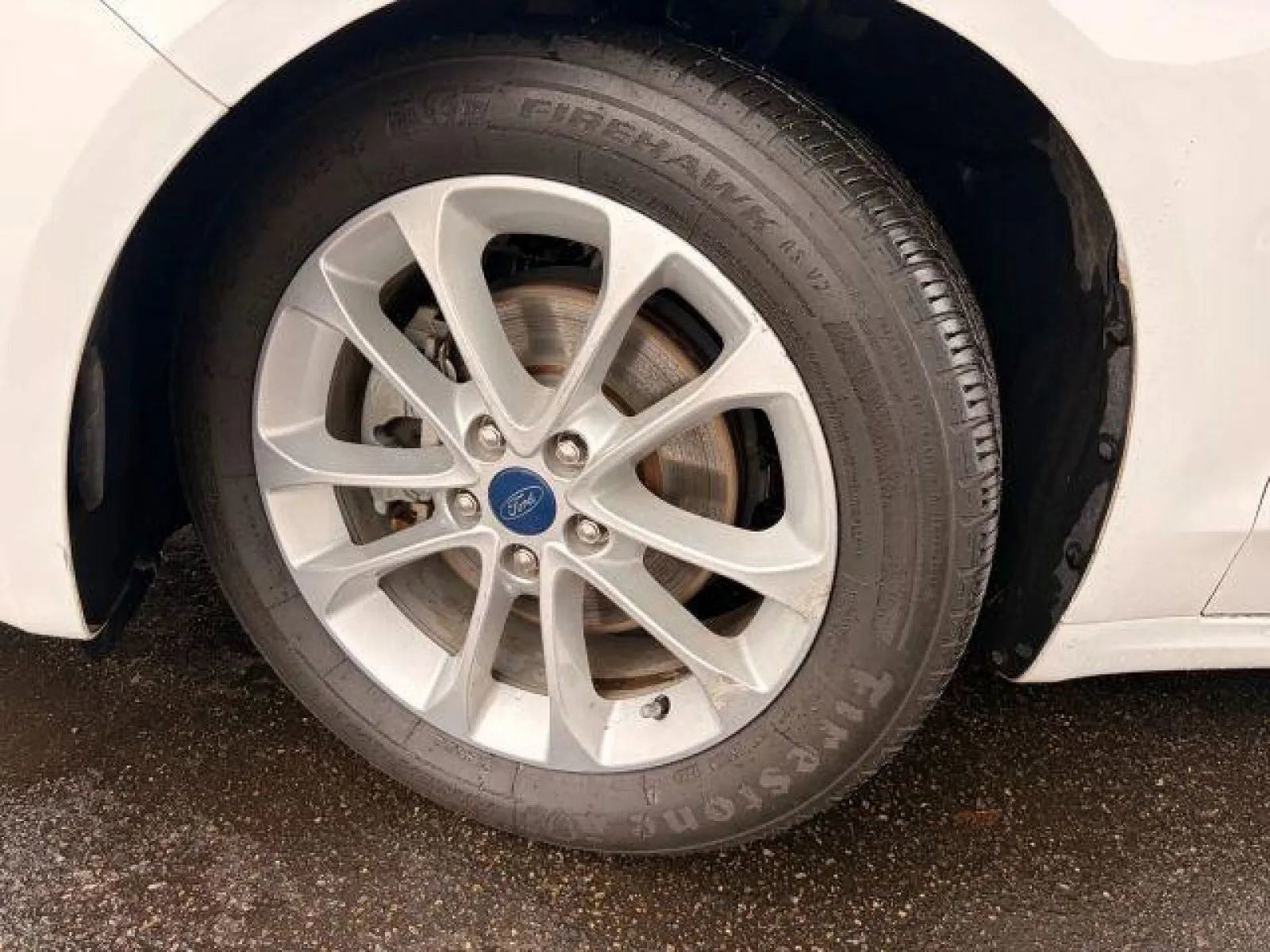 Used 2020 Ford Fusion SE image 34