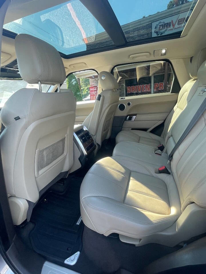 Used 2014 Land Rover Range Rover Sport HSE image 14