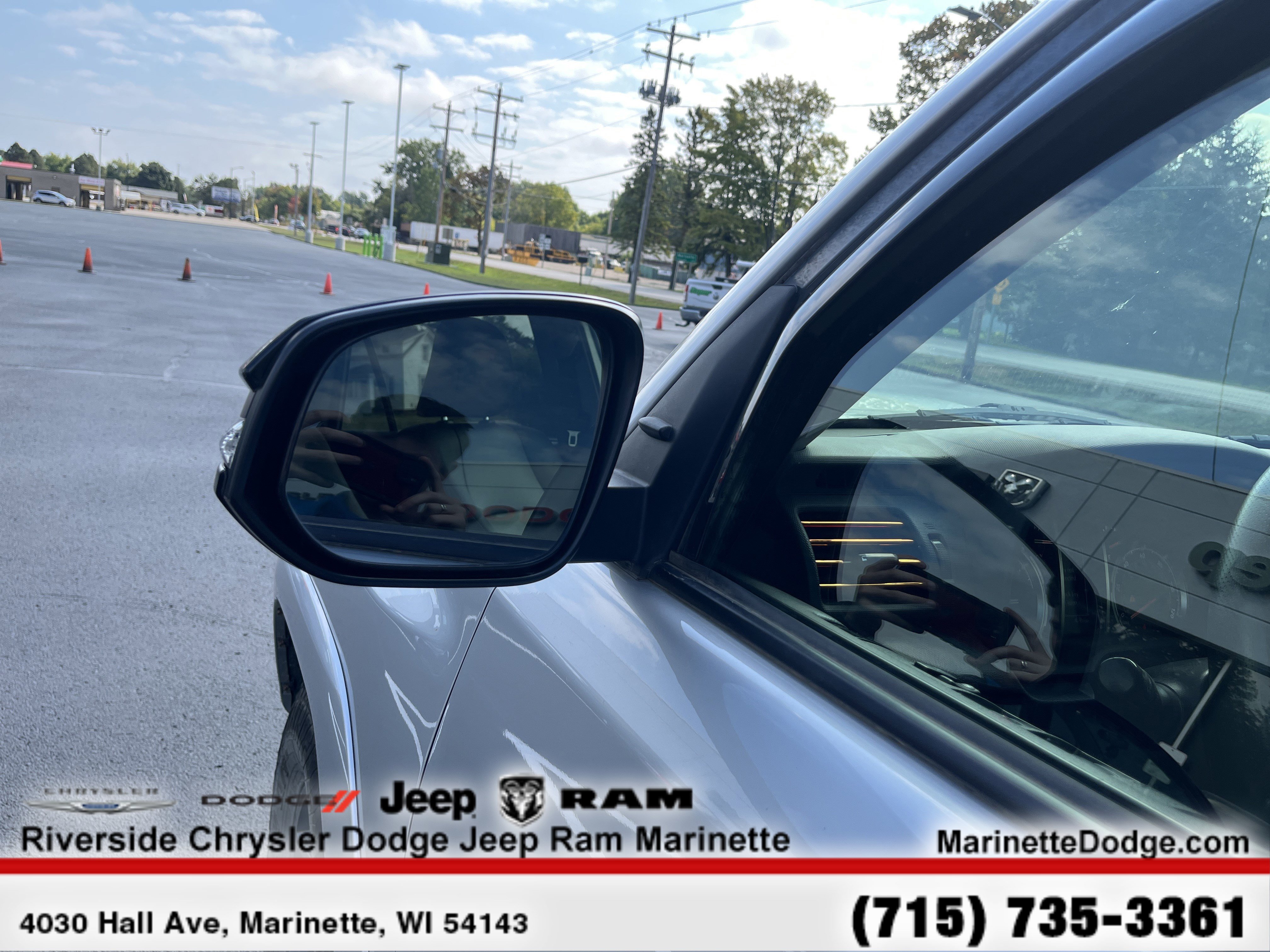 Used 2020 Toyota 4Runner Venture w/ Moonroof Package image 12