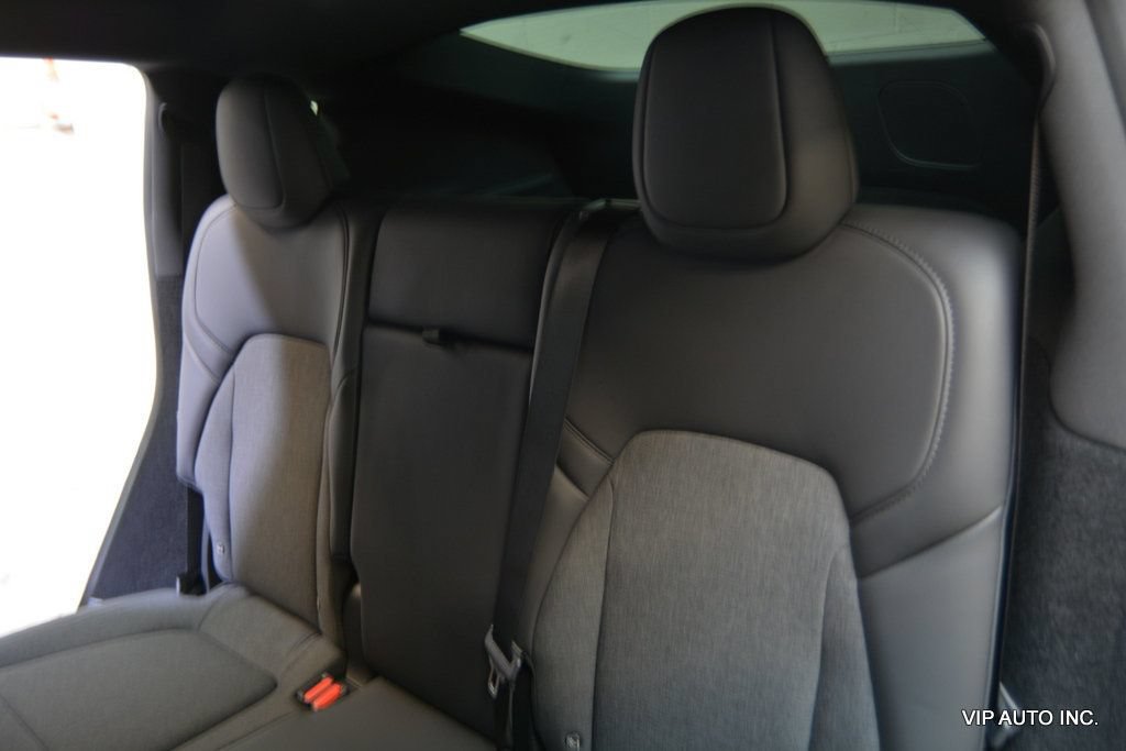 Used 2026 Tesla Model Y 2WD image 28