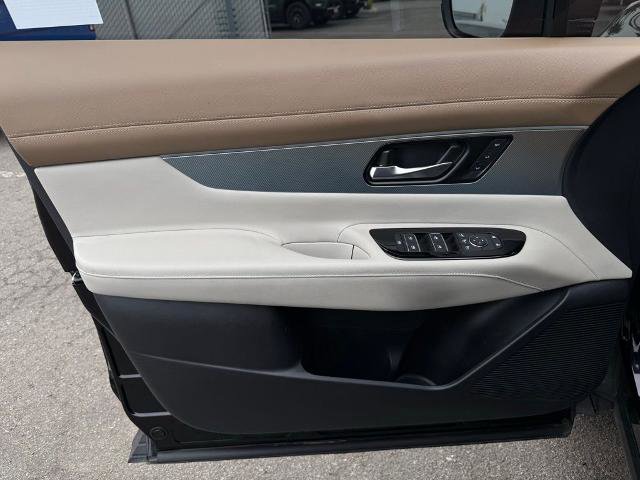 Certified 2025 Nissan Murano Platinum w/ Cargo Package image 20