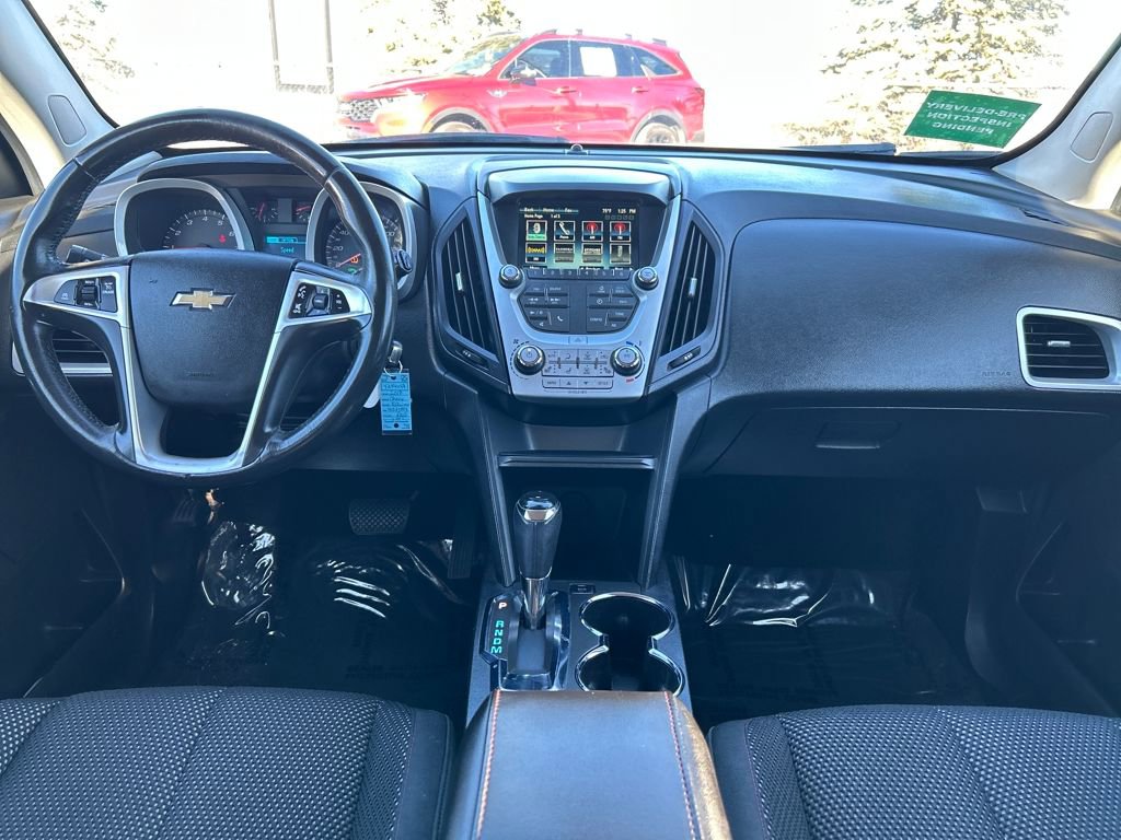Used 2017 Chevrolet Equinox LT w/ Convenience Package image 8