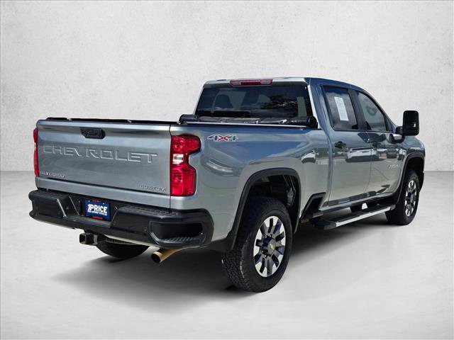 Used 2024 Chevrolet Silverado 2500 Custom w/ Custom Value Package image 5