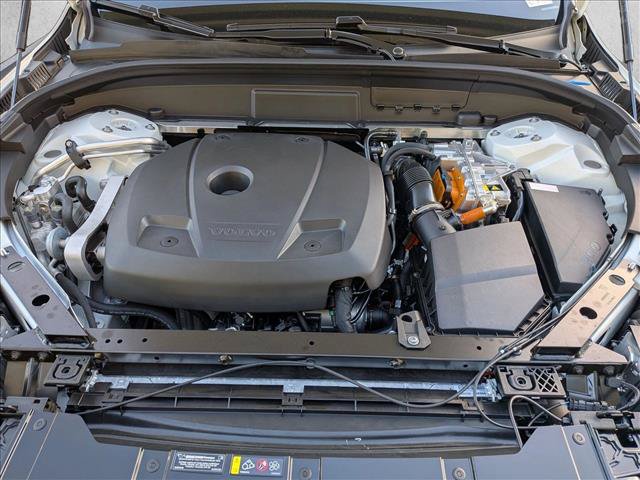 New 2026 Volvo XC60 T8 Plus w/ Climate Package AWD/4WD image 19