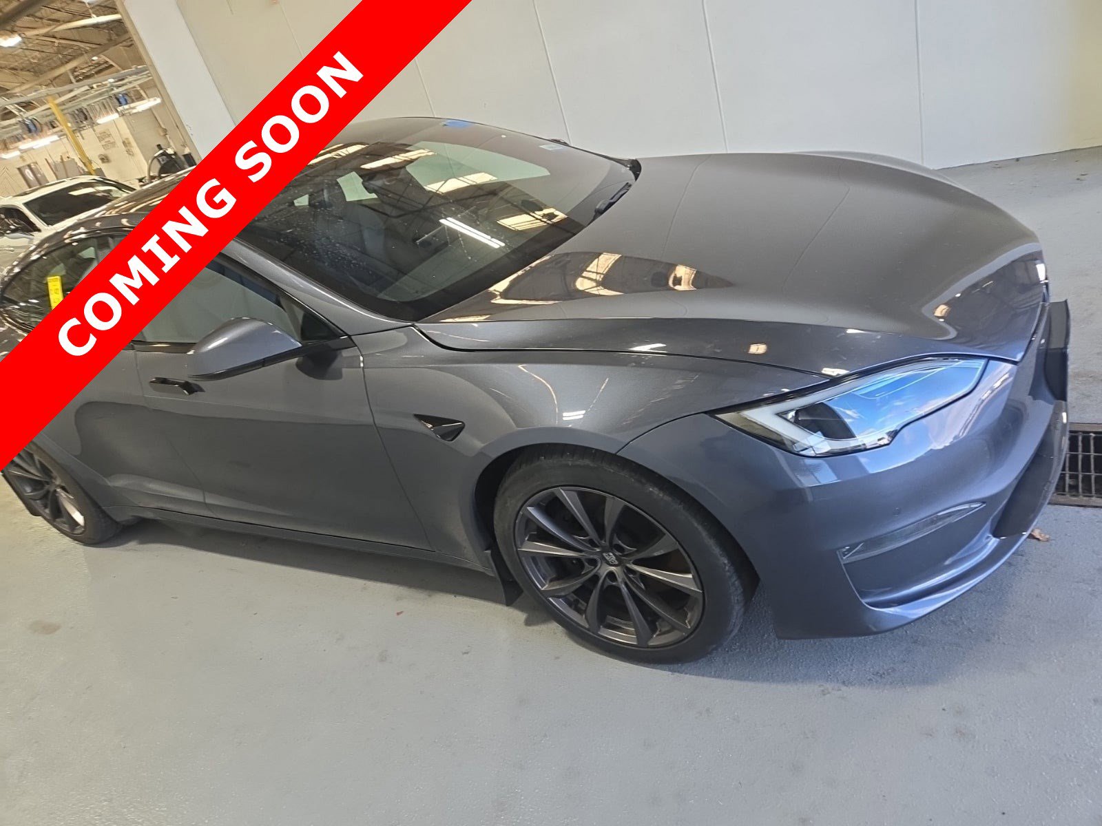 Used 2022 Tesla Model S image 3