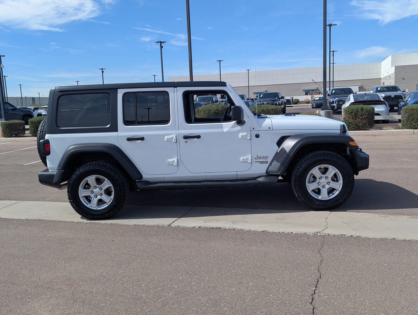 Used 2019 Jeep Wrangler Unlimited Sport S image 6