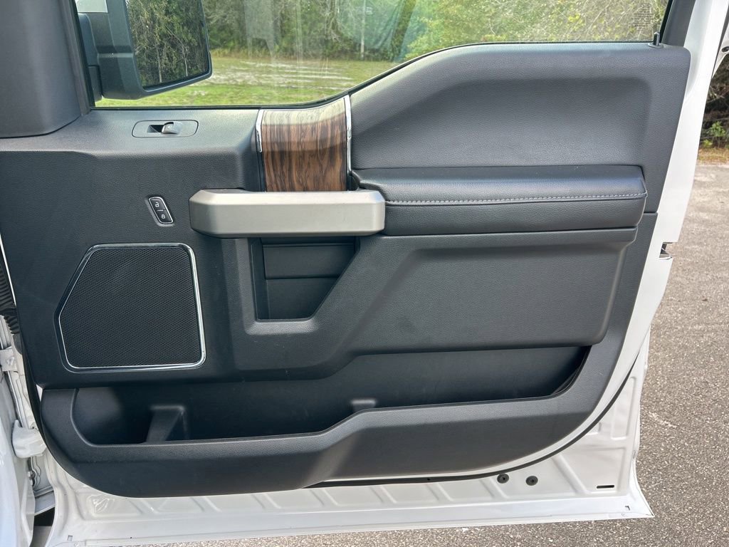 Used 2019 Ford F150 Lariat w/ Equipment Group 502A Luxury image 43