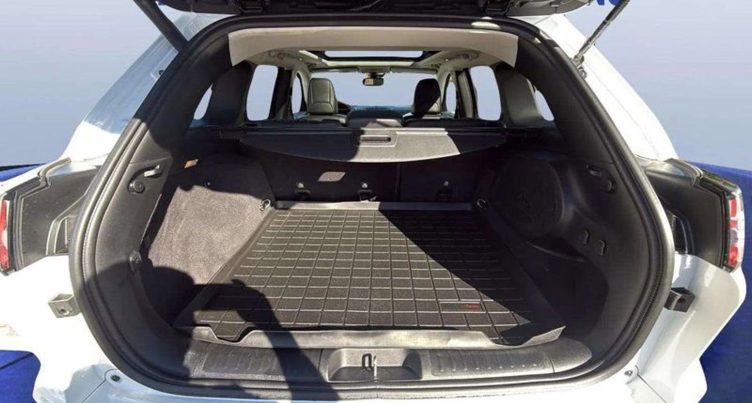 Used 2019 Jeep Cherokee Overland w/ Technology Group image 17