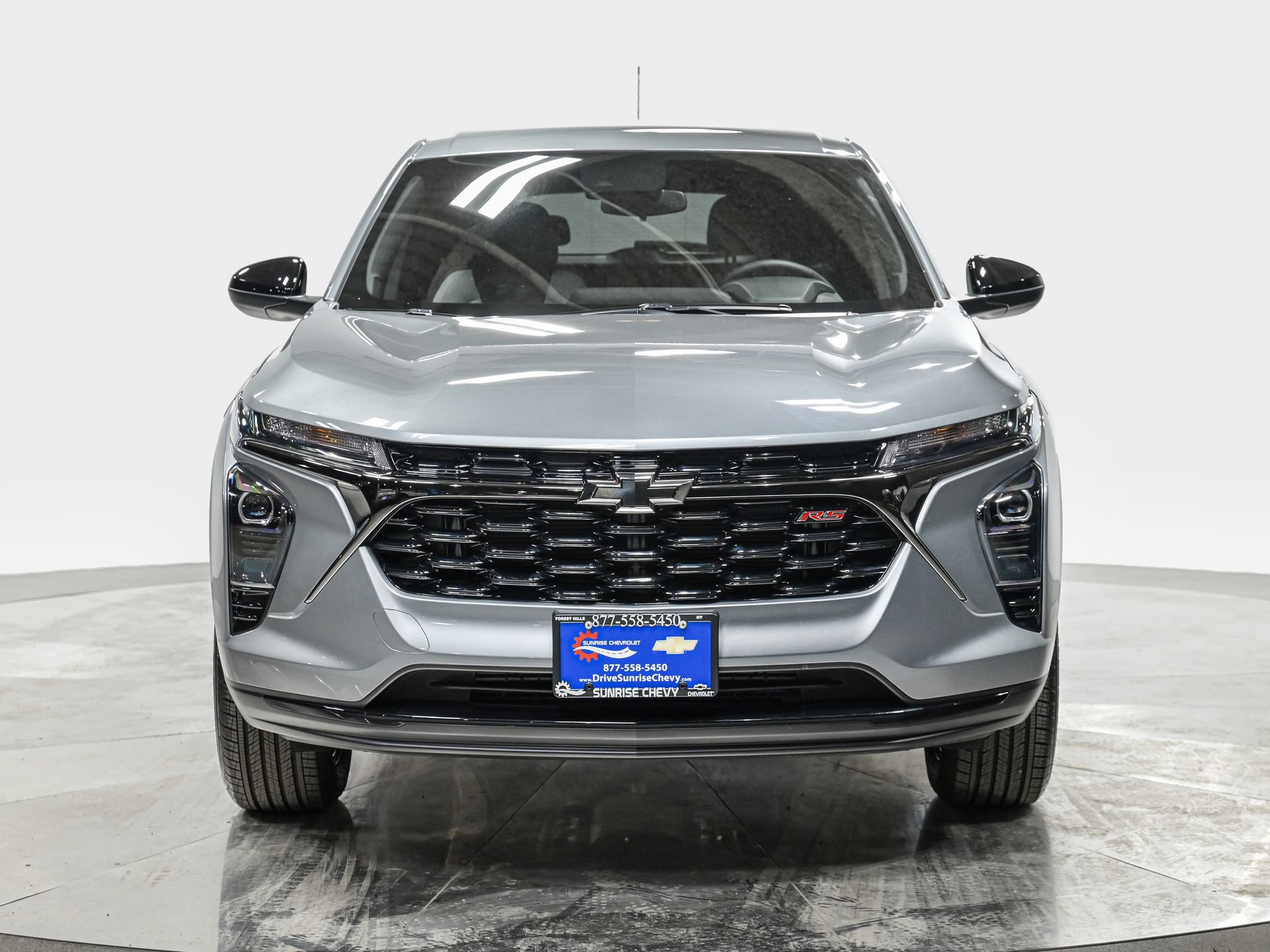 Used 2025 Chevrolet Trax RS FWD image 9