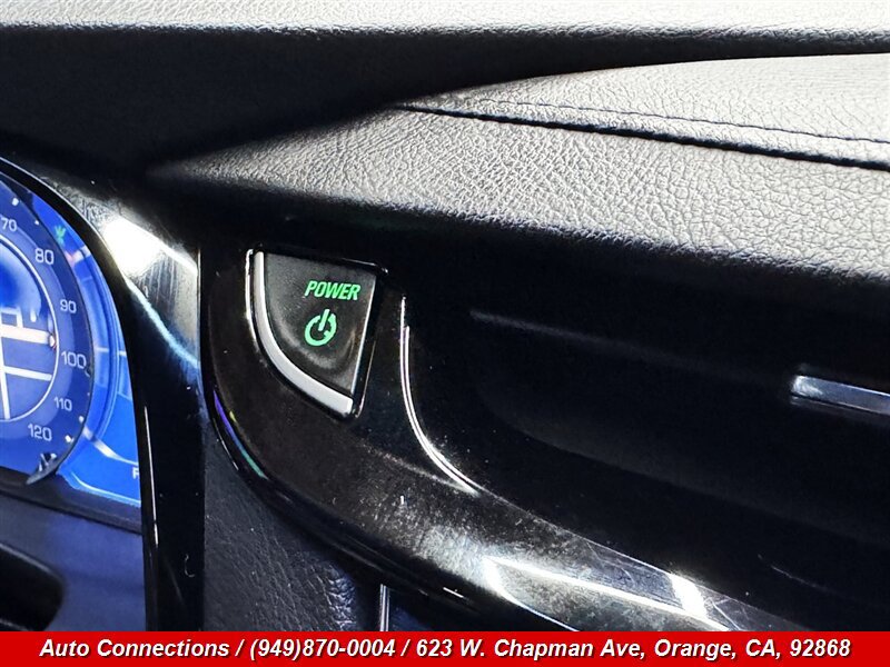 Used 2014 Cadillac ELR w/ Luxury Package FWD image 17