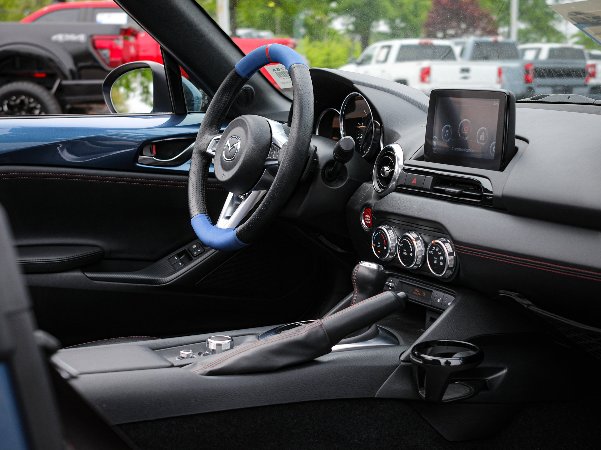 Used 2019 MAZDA MX-5 Miata RF Grand Touring image 35