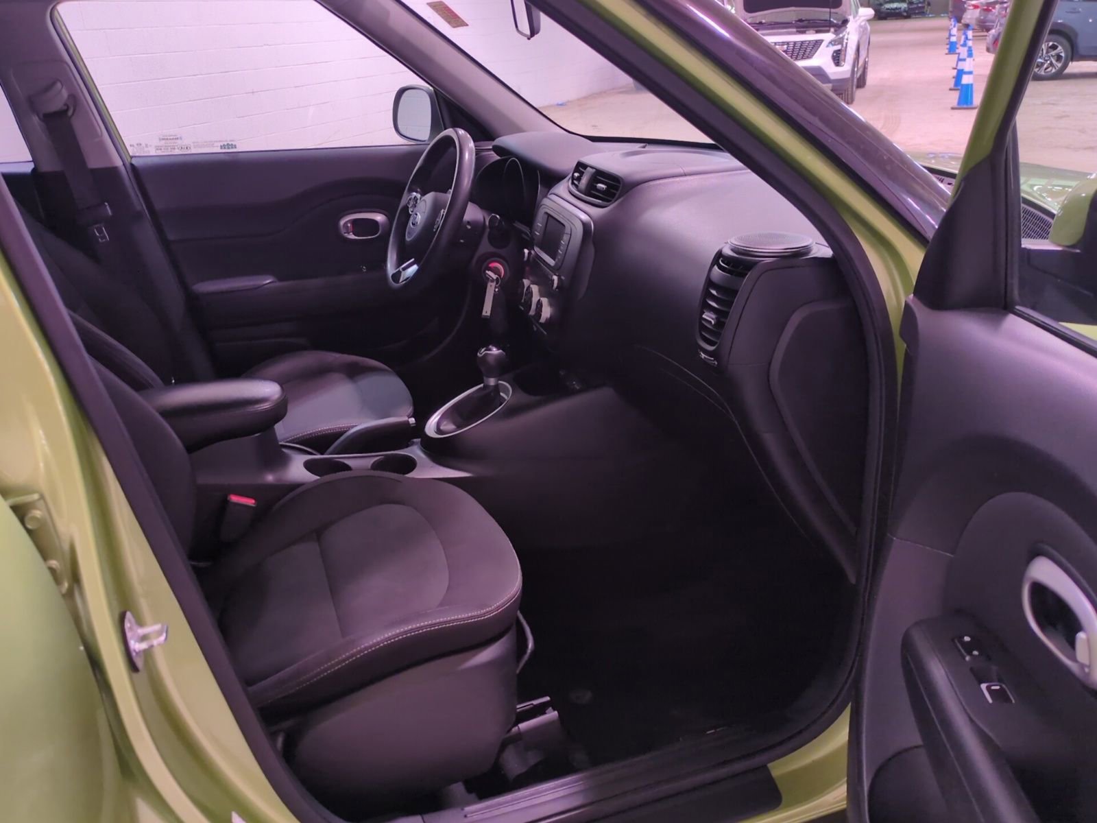 Used 2018 Kia Soul Base image 10