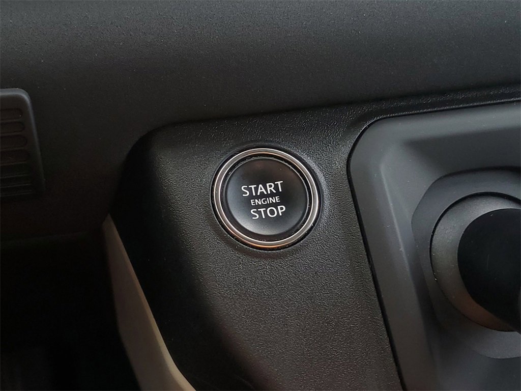 Used 2023 Land Rover Defender 110 S image 19