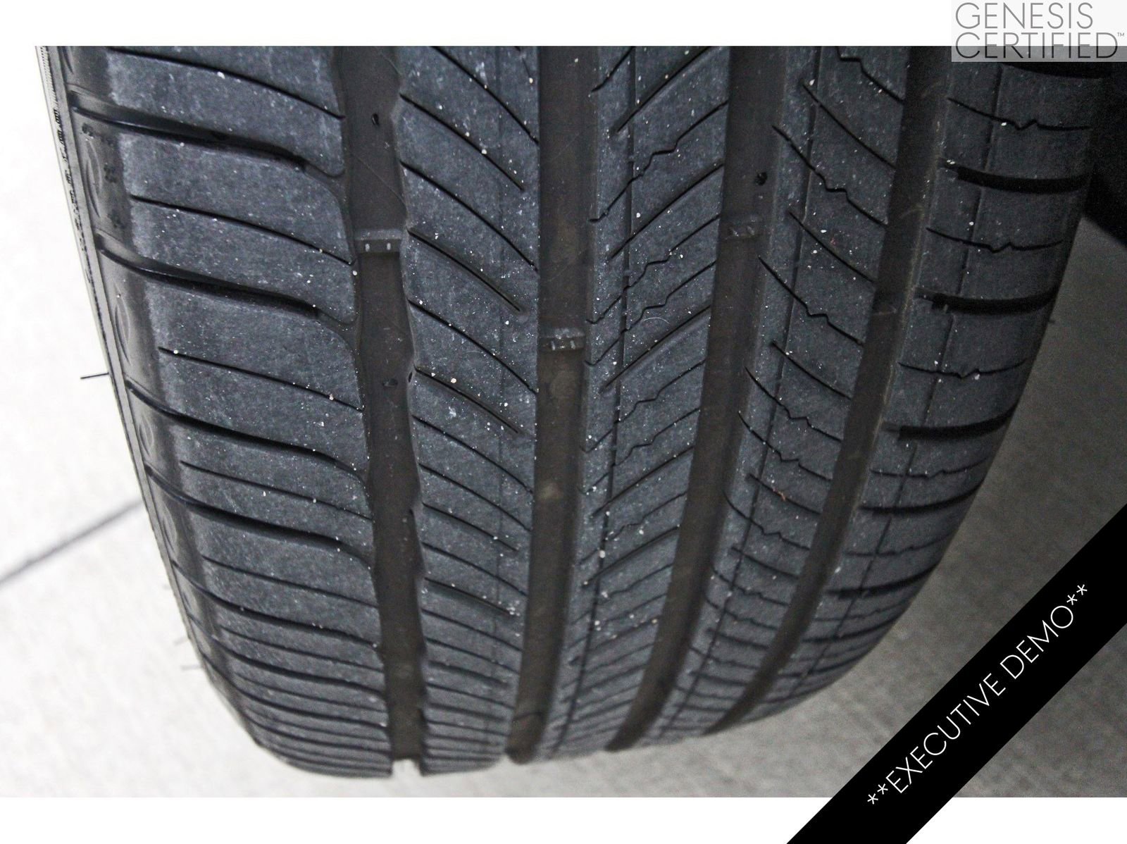 Used 2025 Genesis GV70 2.5T Sport Prestige w/ Sport Prestige Package image 33