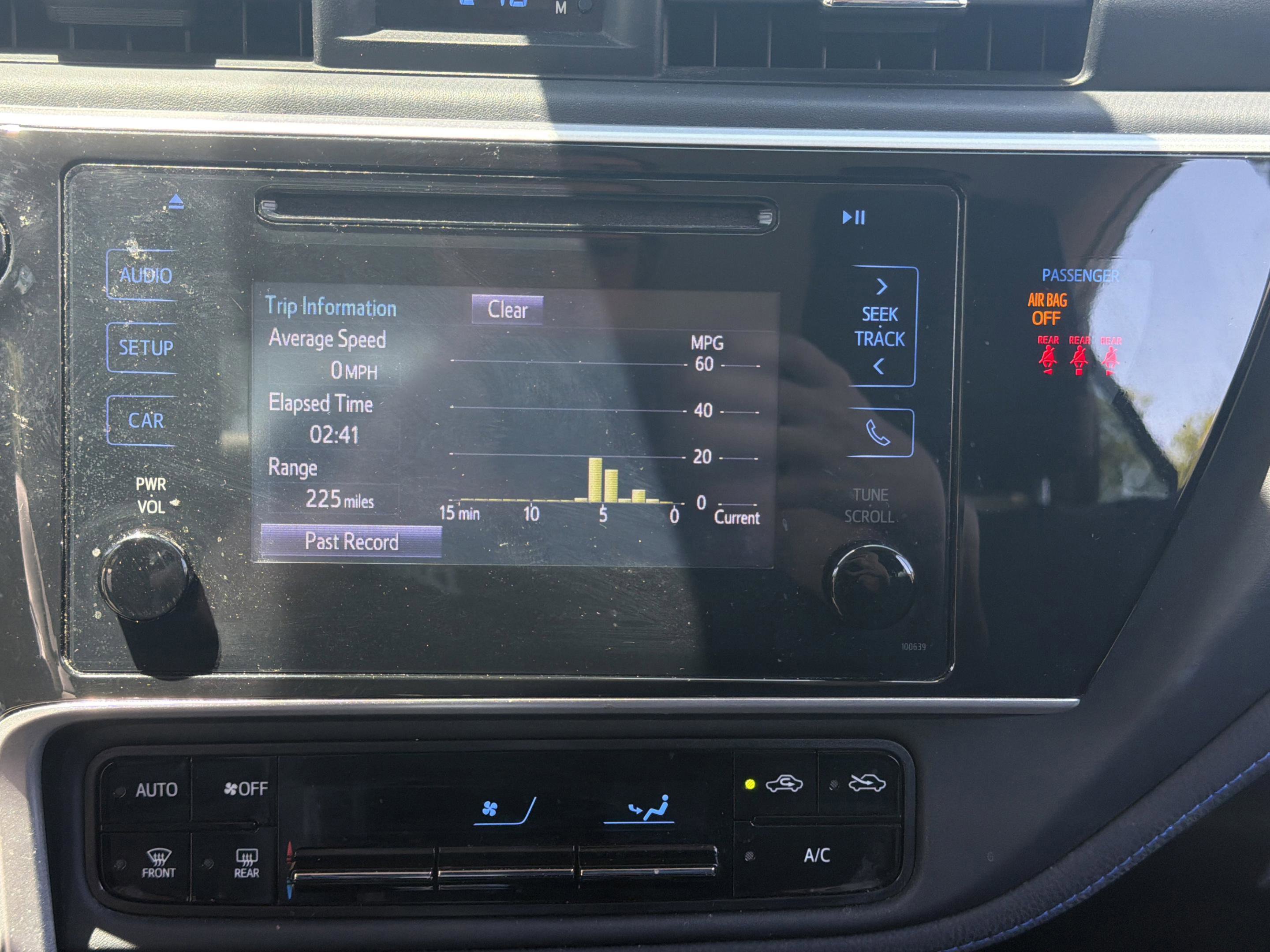 Used 2019 Toyota Corolla SE FWD image 10