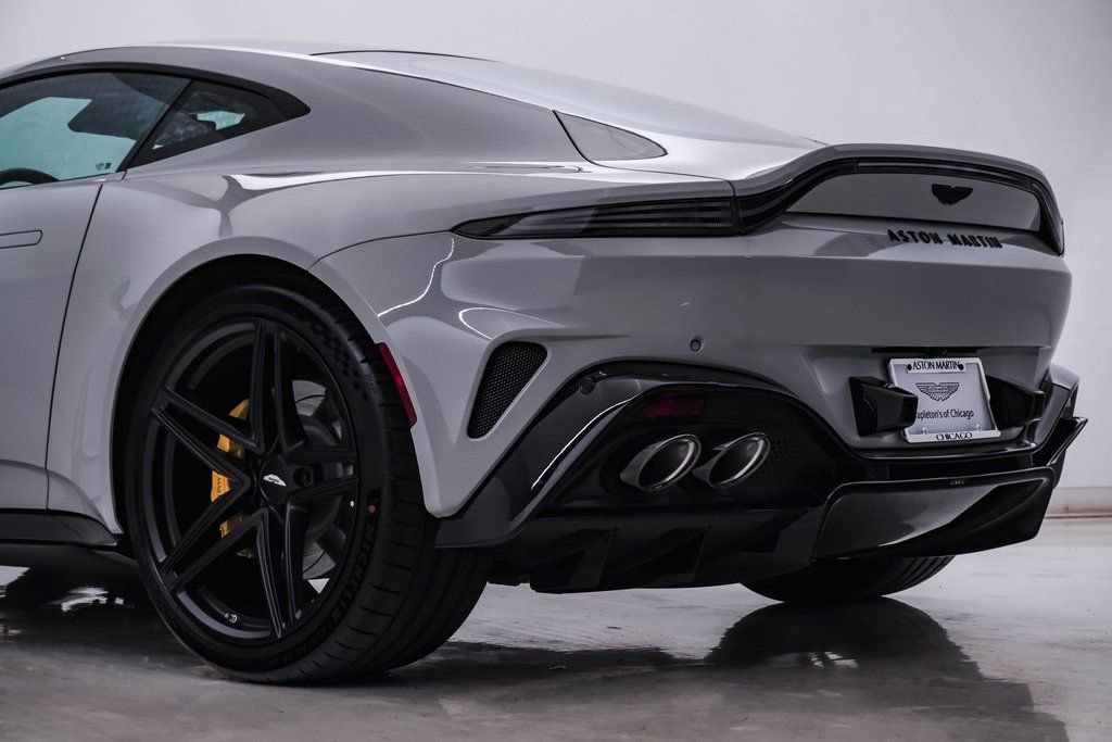 New 2026 Aston Martin V8 Vantage Coupe image 11