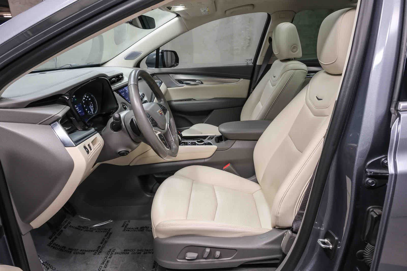 Used 2022 Cadillac XT5 Premium Luxury FWD image 22