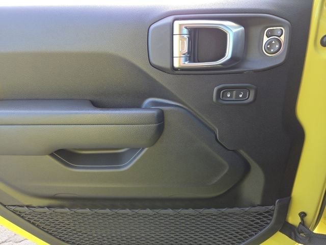 Used 2023 Jeep Wrangler Sport S image 31