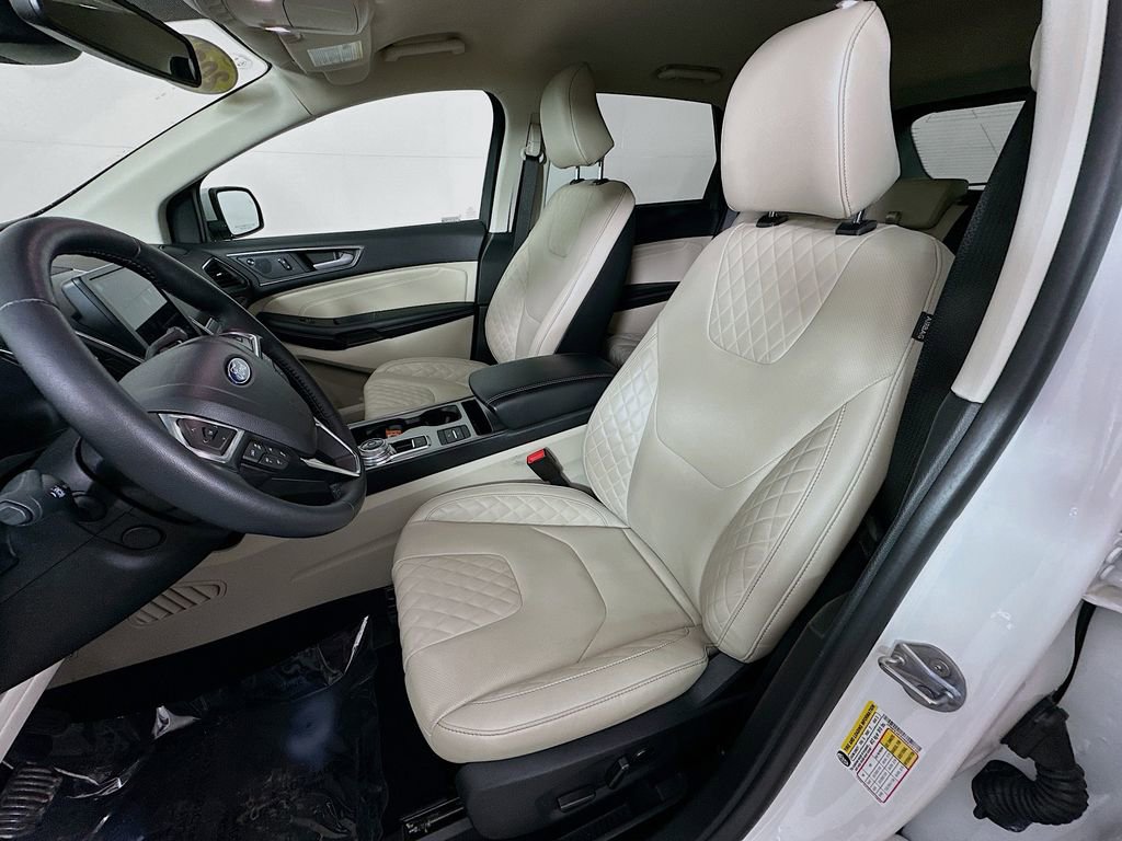 Used 2024 Ford Edge Titanium w/ Equipment Group 301A AWD/4WD image 28