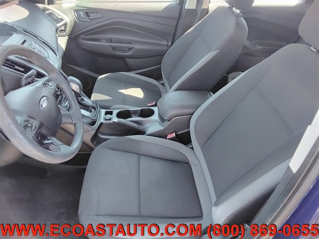 Used 2013 Ford Escape S FWD image 9