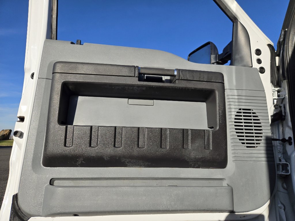 Used 2015 Ford F350 XL image 9