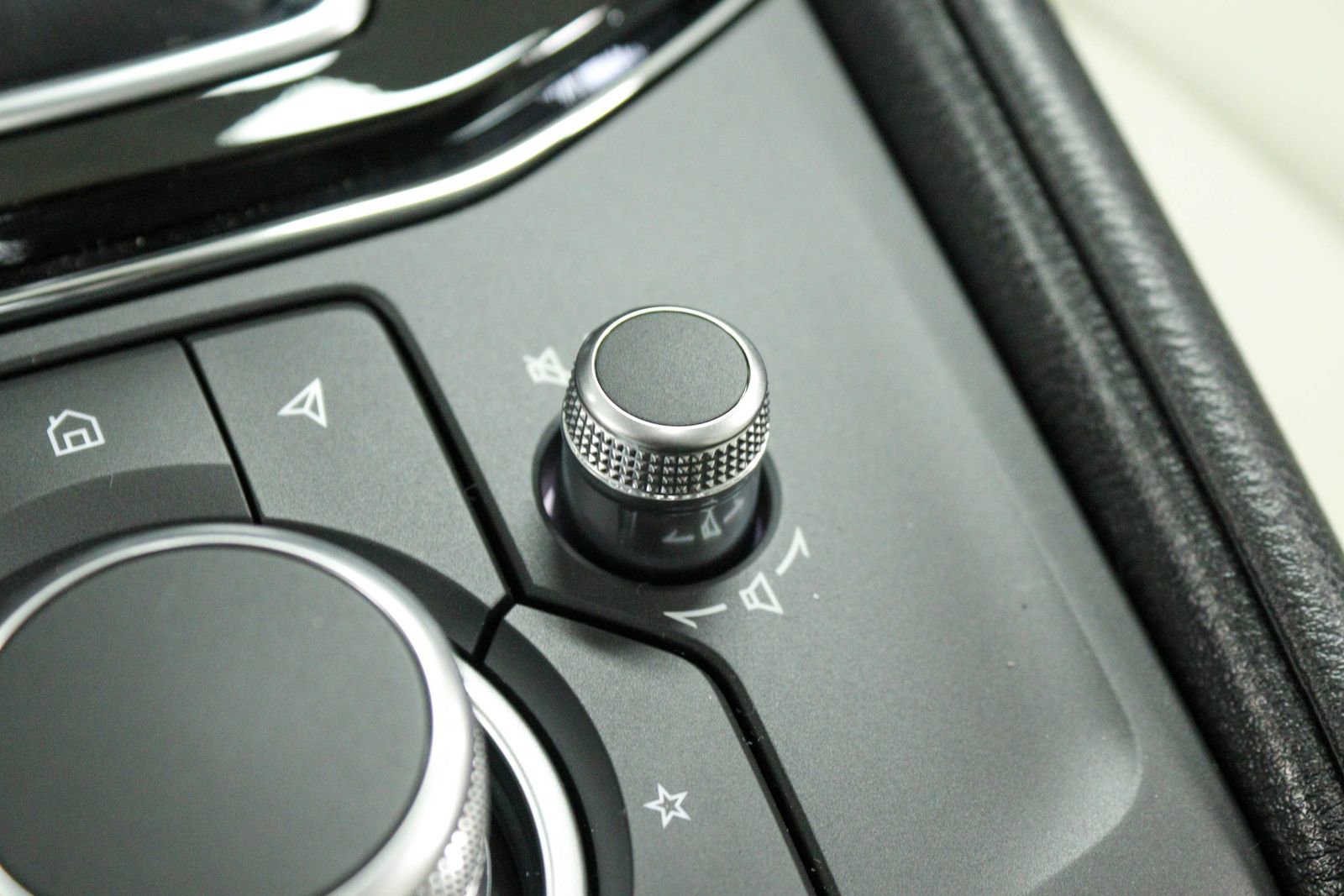 New 2025 MAZDA CX-5 AWD 2.5 S w/ Preferred Package image 36