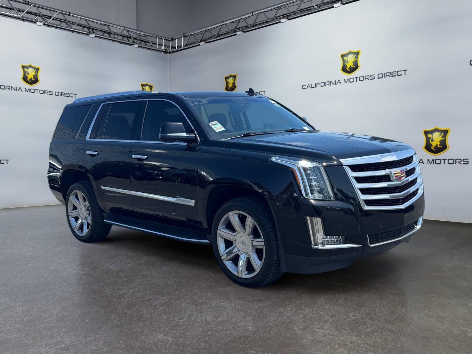 Used 2019 Cadillac Escalade Luxury AWD/4WD image 7