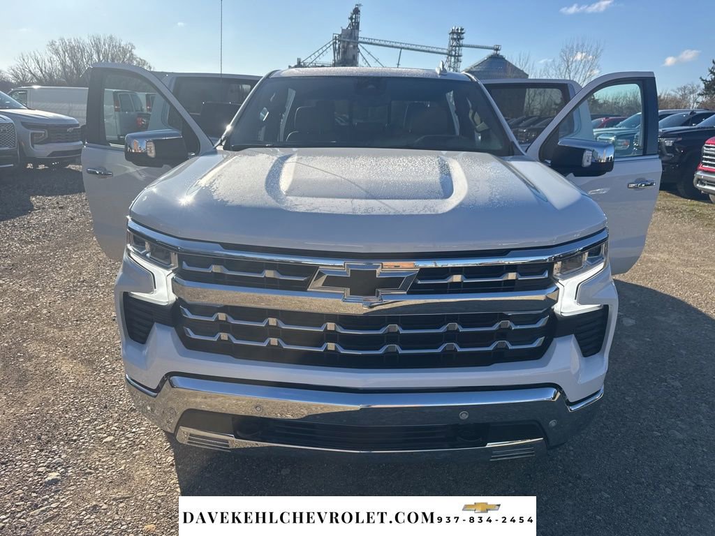 Used 2025 Chevrolet Silverado 1500 LTZ w/ LTZ Premium Package image 43