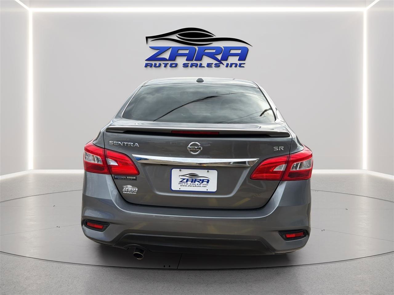 Used 2019 Nissan Sentra SR FWD image 6