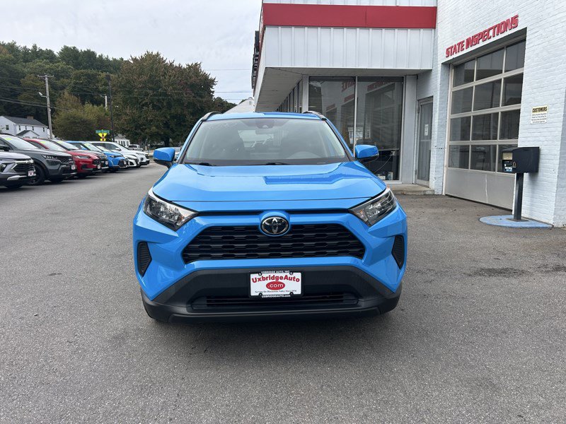Used 2020 Toyota RAV4 LE w/ All Weather Liner Package AWD/4WD image 3