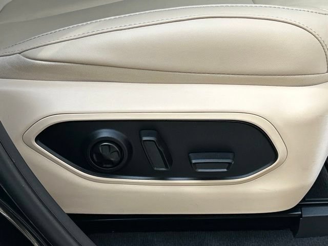 Used 2022 Jeep Grand Cherokee Limited AWD/4WD image 33
