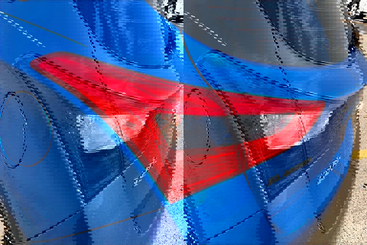 Used 2017 Hyundai Elantra GT image 25