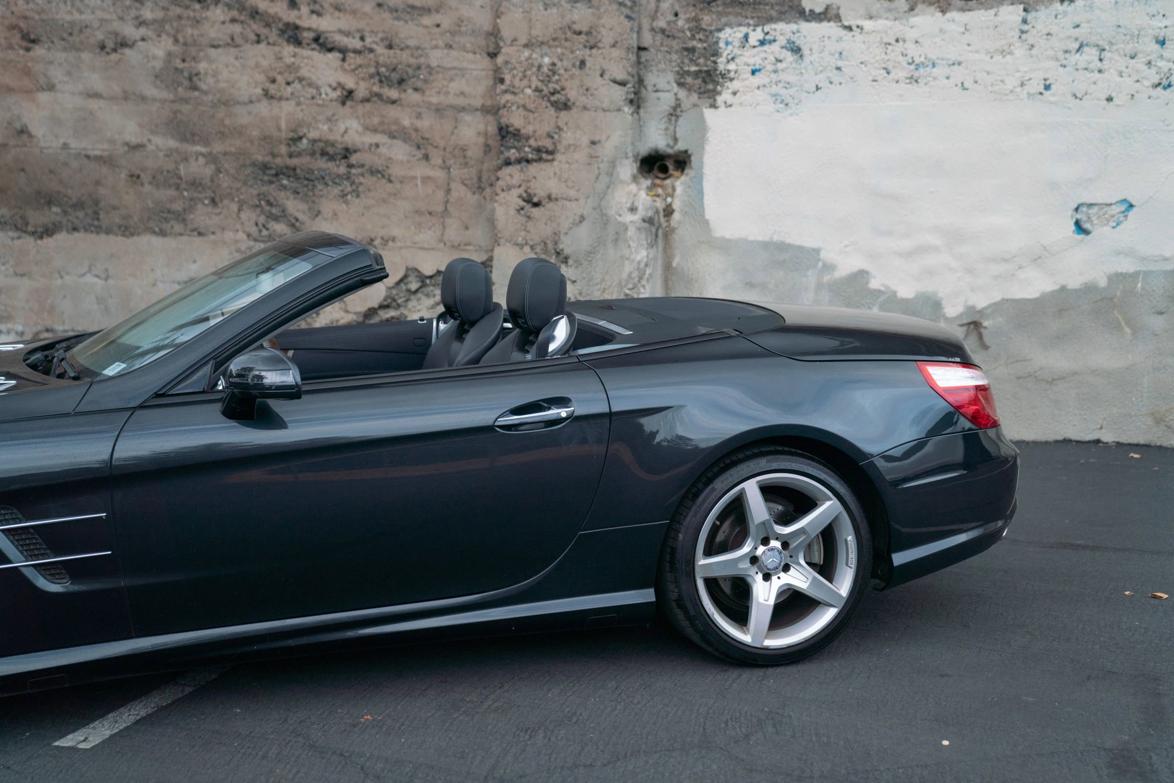 Used 2013 Mercedes-Benz SL 550 image 14