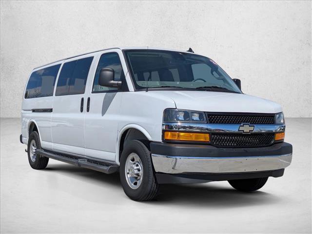 Used 2023 Chevrolet Express 3500 LT w/ LT Preferred Equipment Group image 3