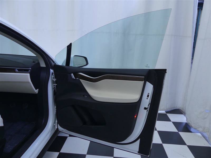 Used 2017 Tesla Model X 100D AWD/4WD image 28