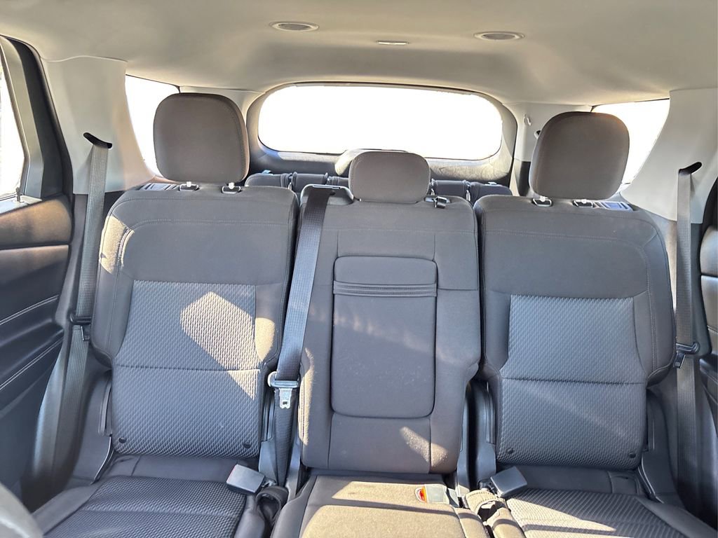 Used 2022 Ford Explorer XLT image 22